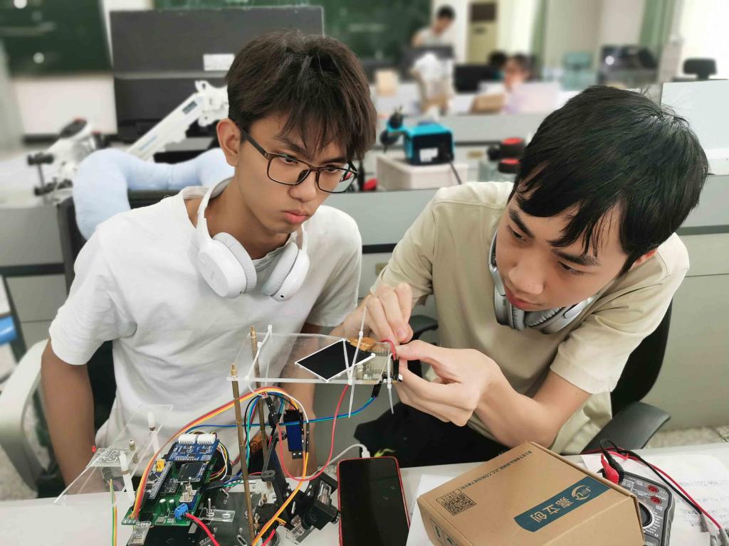 英国威廉集团官网