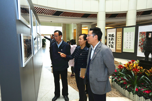 英国威廉集团官网