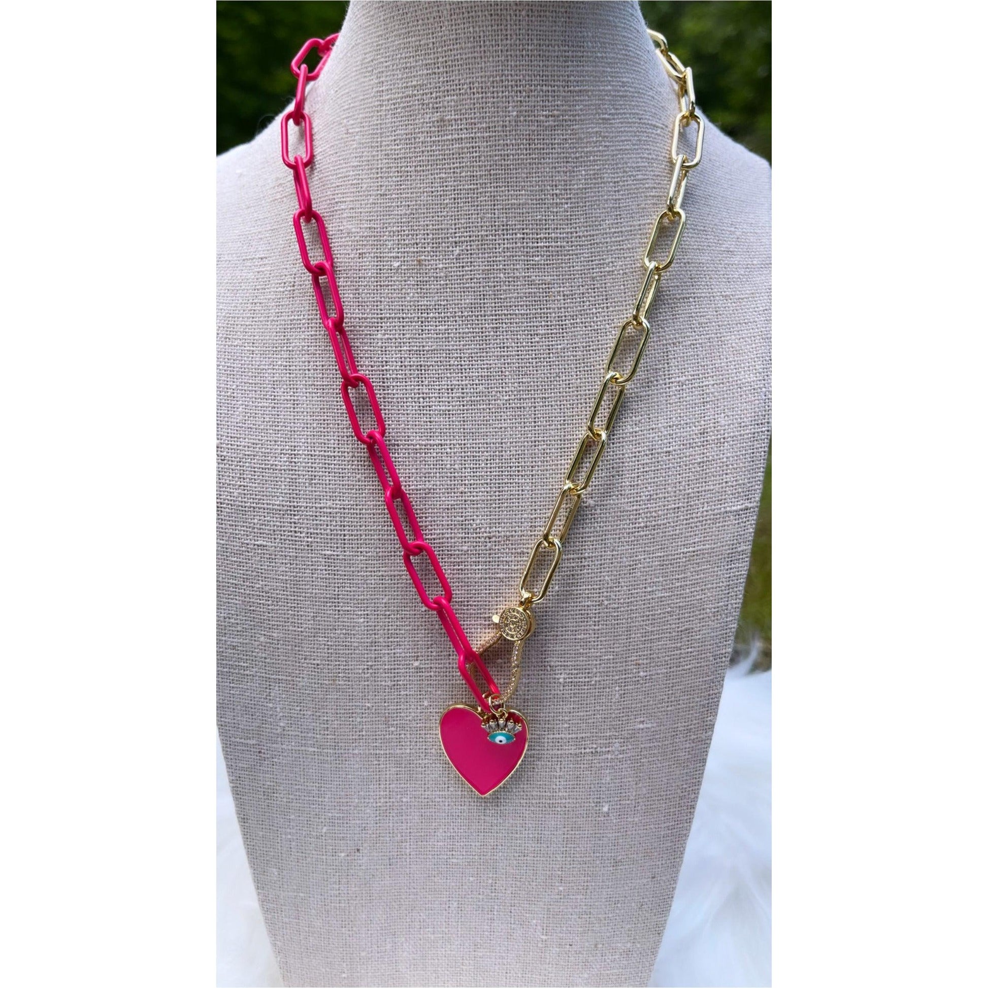 Neón Fuchia Two Tone Paper Clip Necklace with a Evil Eye Charm - Gilu Designs 